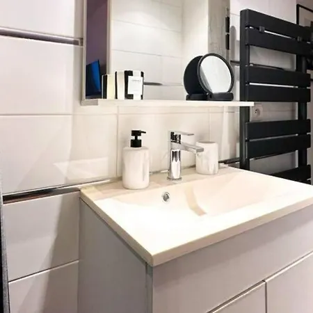 Apartment Studio Casa Aelys - Quartier Des Arenes - Beziers